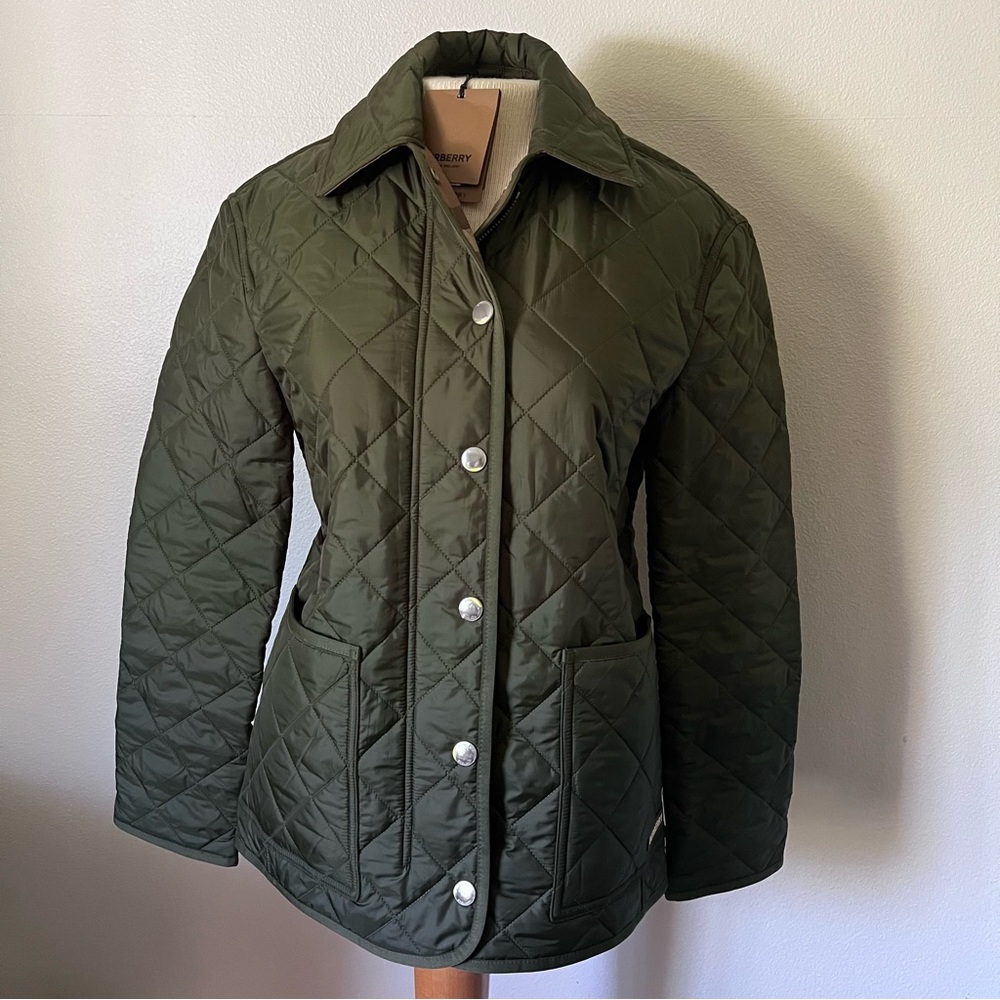 Burberry Quilted Jacket in Dark Olive Quilted Puffer Jacket | NWT | XS